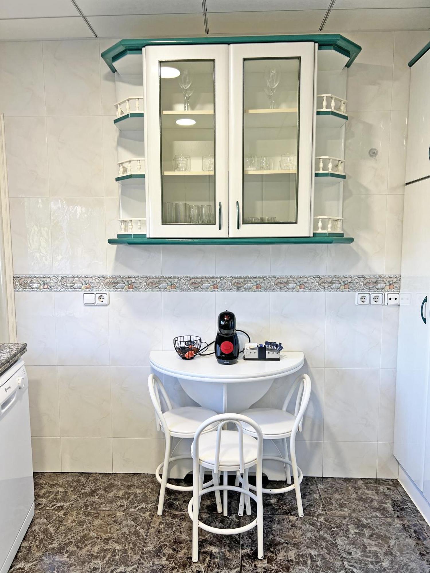 A 100M De La Playa. 2 Hab. A/C Apartman Alicante Kültér fotó