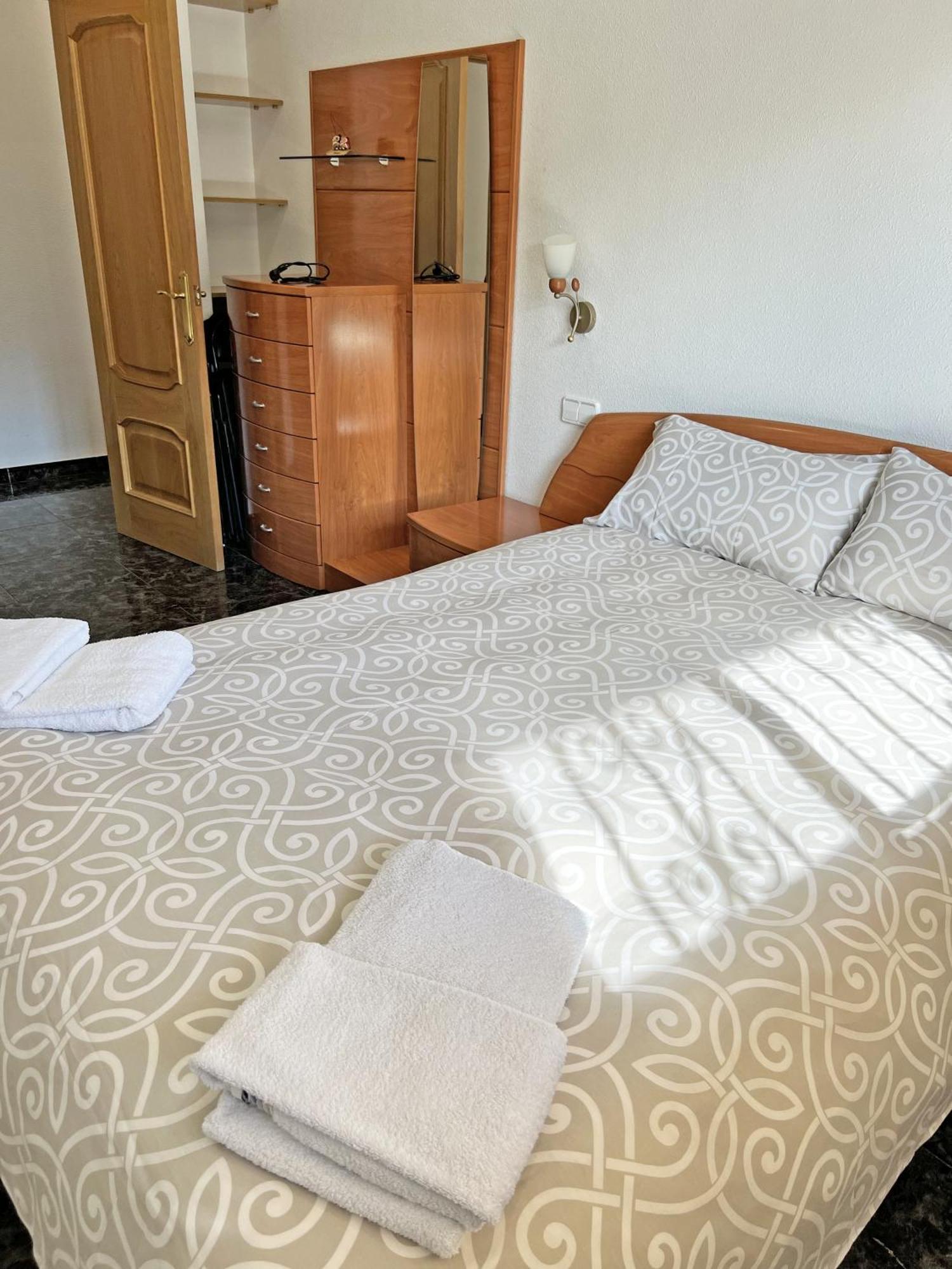 A 100M De La Playa. 2 Hab. A/C Apartman Alicante Kültér fotó